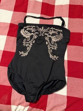 Coco Contours Perfect Fit Swimsuit